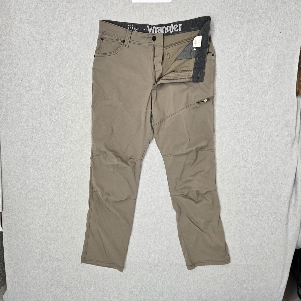 Wrangler Men Pants 36X30 Khaki Nylon Spandex Cargo All Terrain Gear Cliff Side